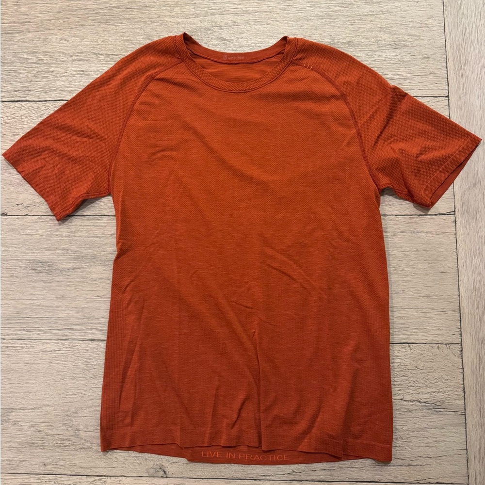 lululemon Metal Vent Tech Short Sleeve Shirt